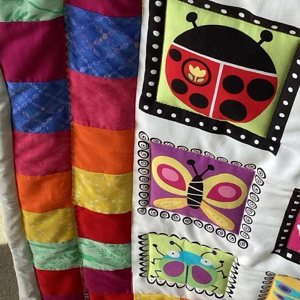 NWT. Girls Love Bugs Too! Hand Crafted Children’s Quilt